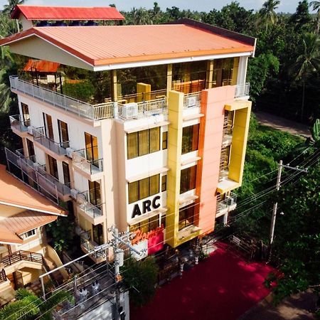 Arc Homes Hotel Panglao Powered By Cocotel Exterior photo
