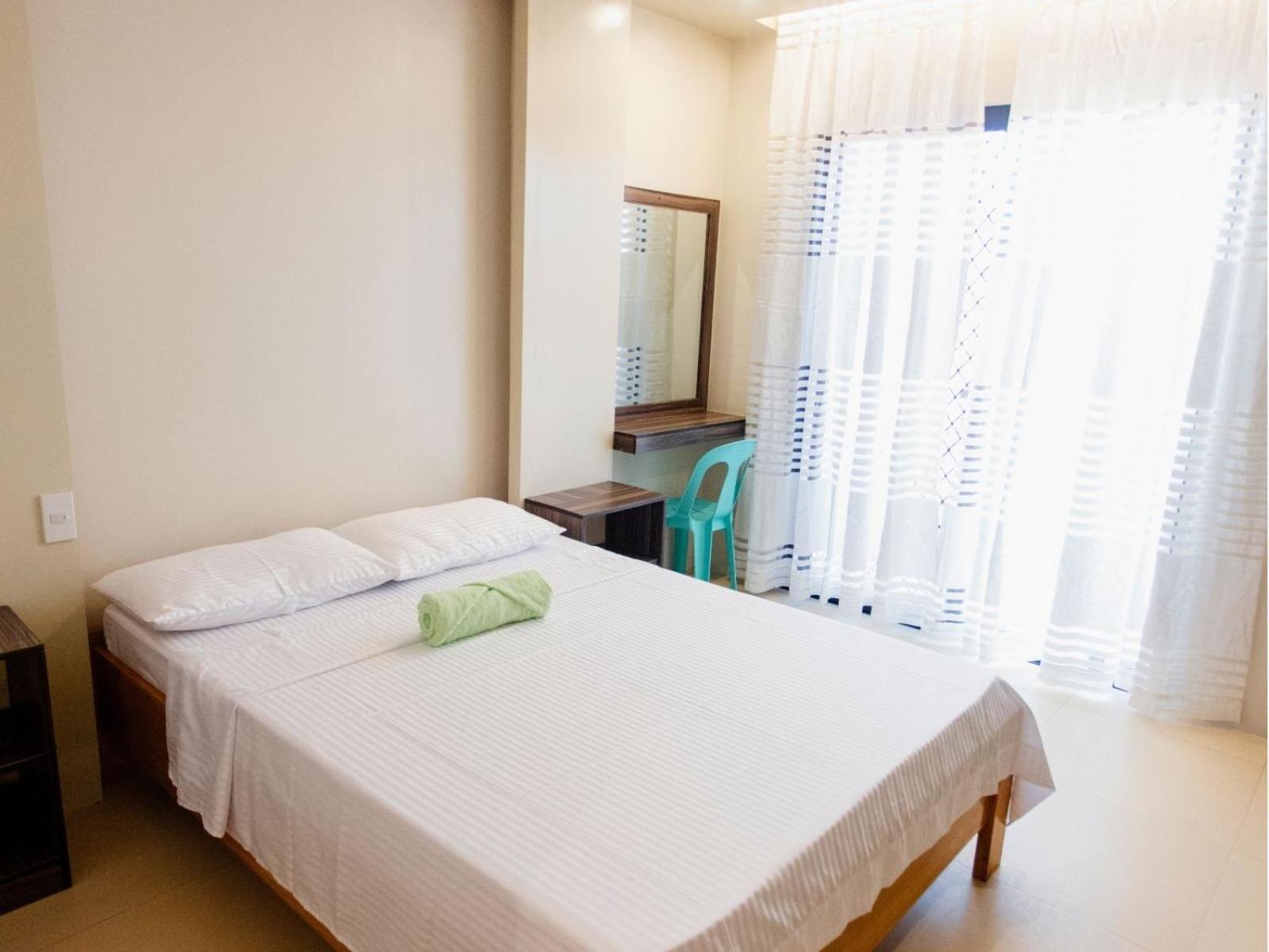 Arc Homes Hotel Panglao Powered By Cocotel Room photo