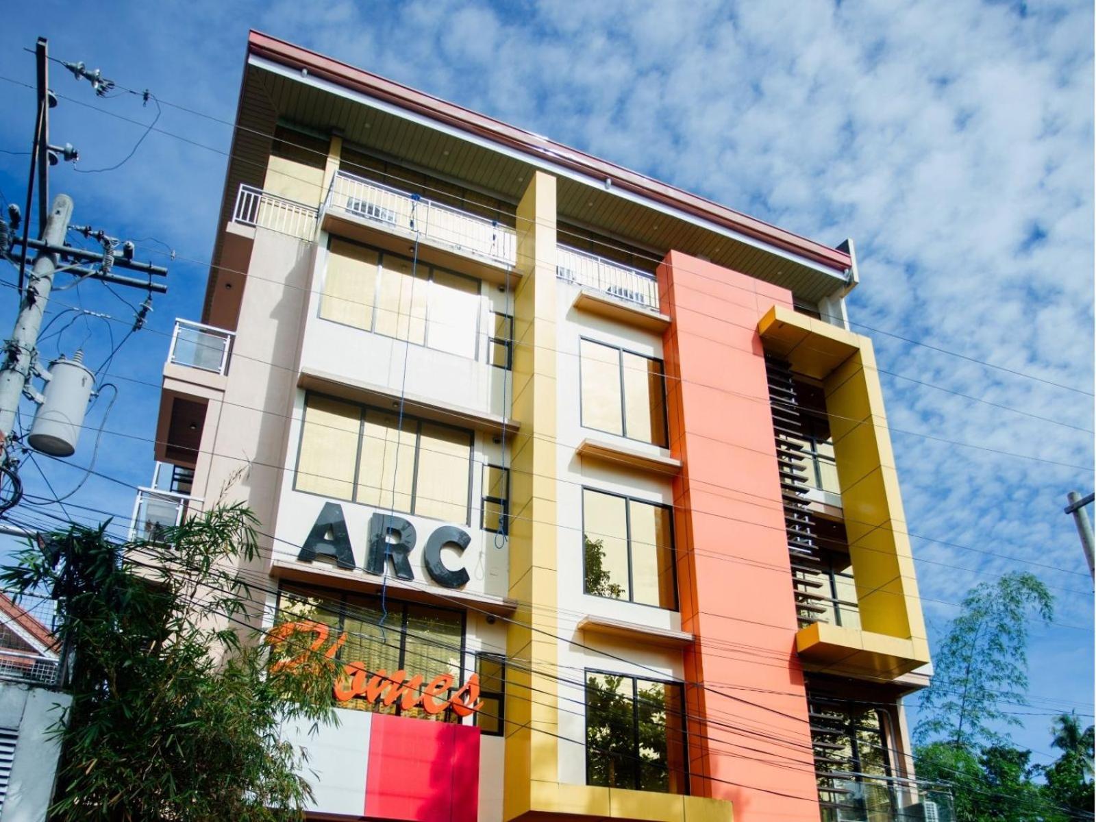 Arc Homes Hotel Panglao Powered By Cocotel Exterior photo