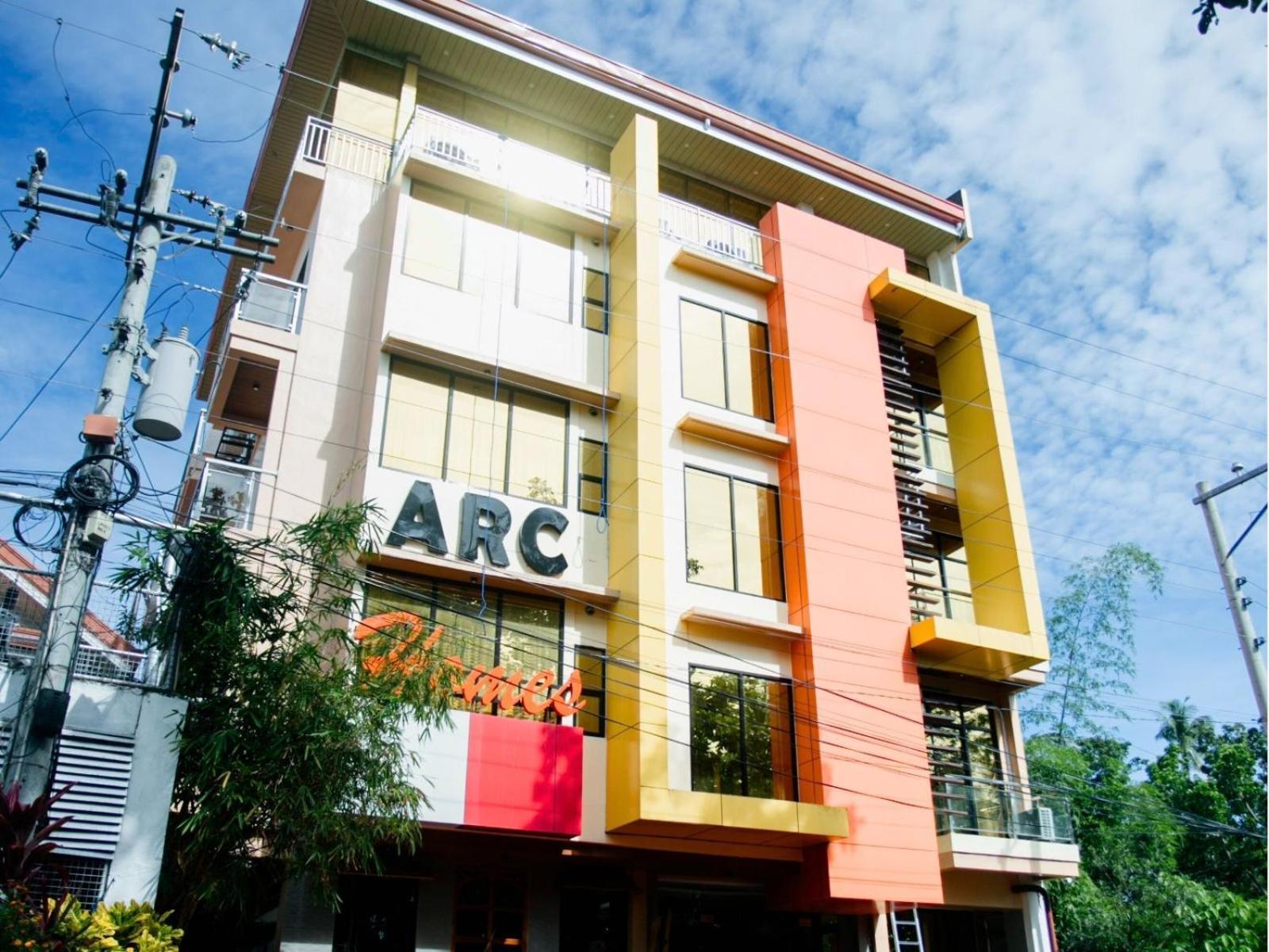 Arc Homes Hotel Panglao Powered By Cocotel Exterior photo
